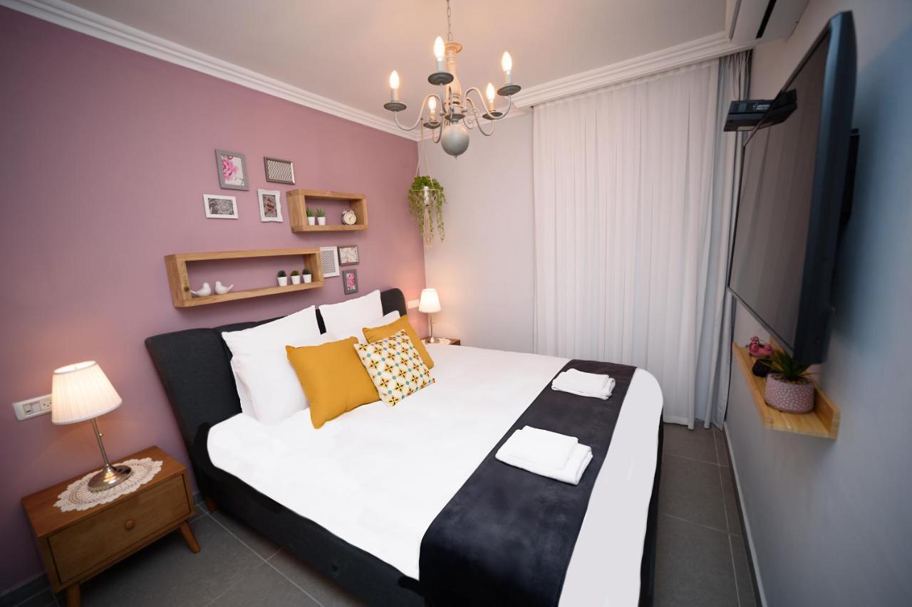Yalarent Migdalor Boutique Apartments With Sea Views Тверия Экстерьер фото