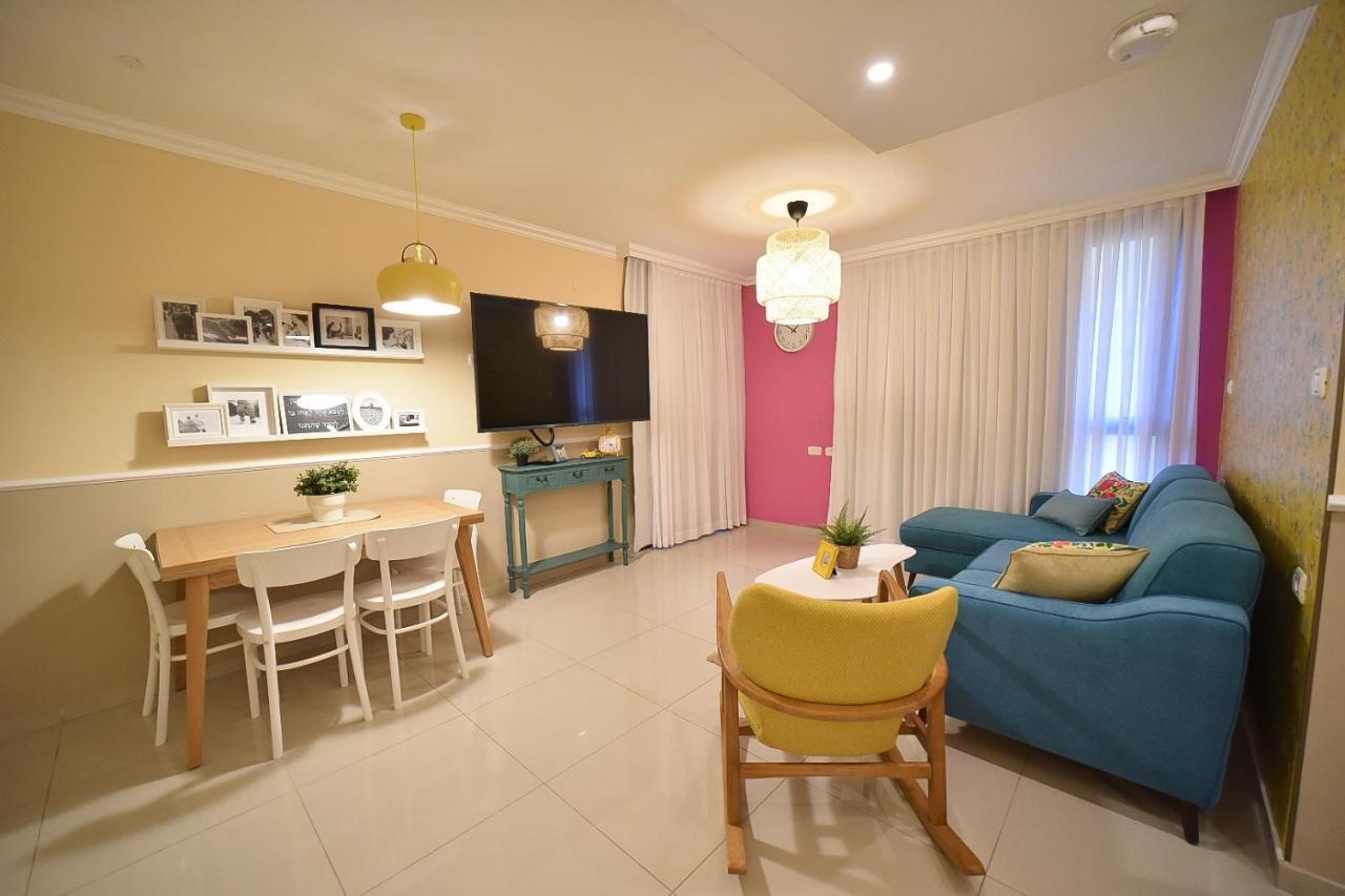 Yalarent Migdalor Boutique Apartments With Sea Views Тверия Экстерьер фото