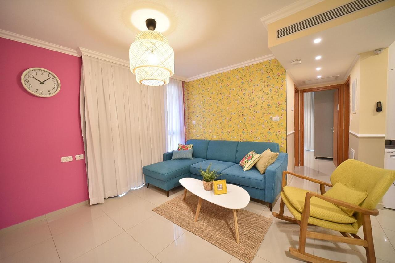 Yalarent Migdalor Boutique Apartments With Sea Views Тверия Экстерьер фото
