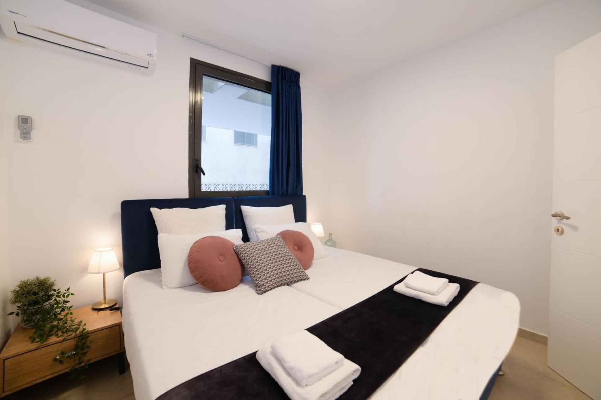 Yalarent Migdalor Boutique Apartments With Sea Views Тверия Экстерьер фото